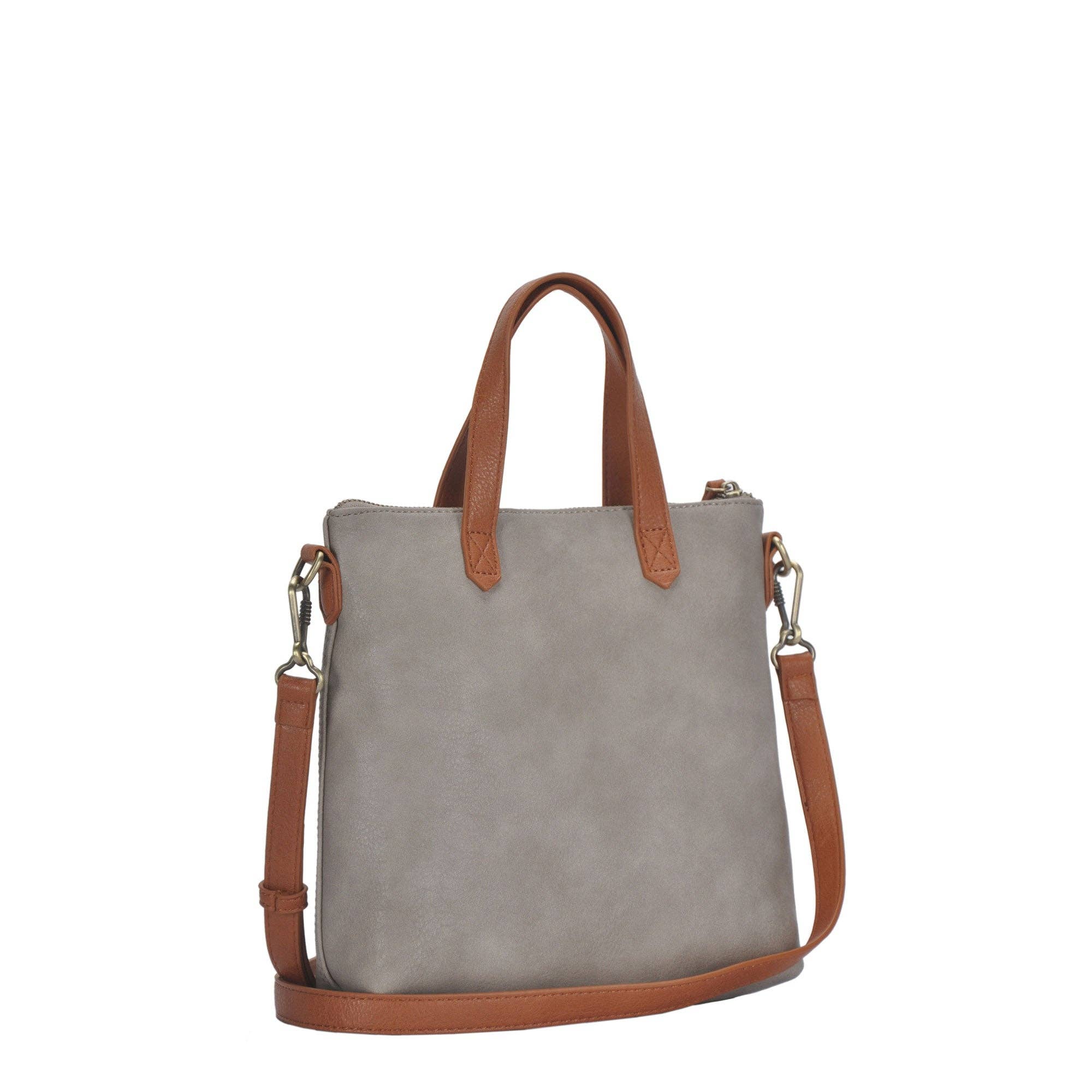 Kelsey Bag - A chic and versatile accessory that seamlessly blends fashion and functionality with a timeless design.