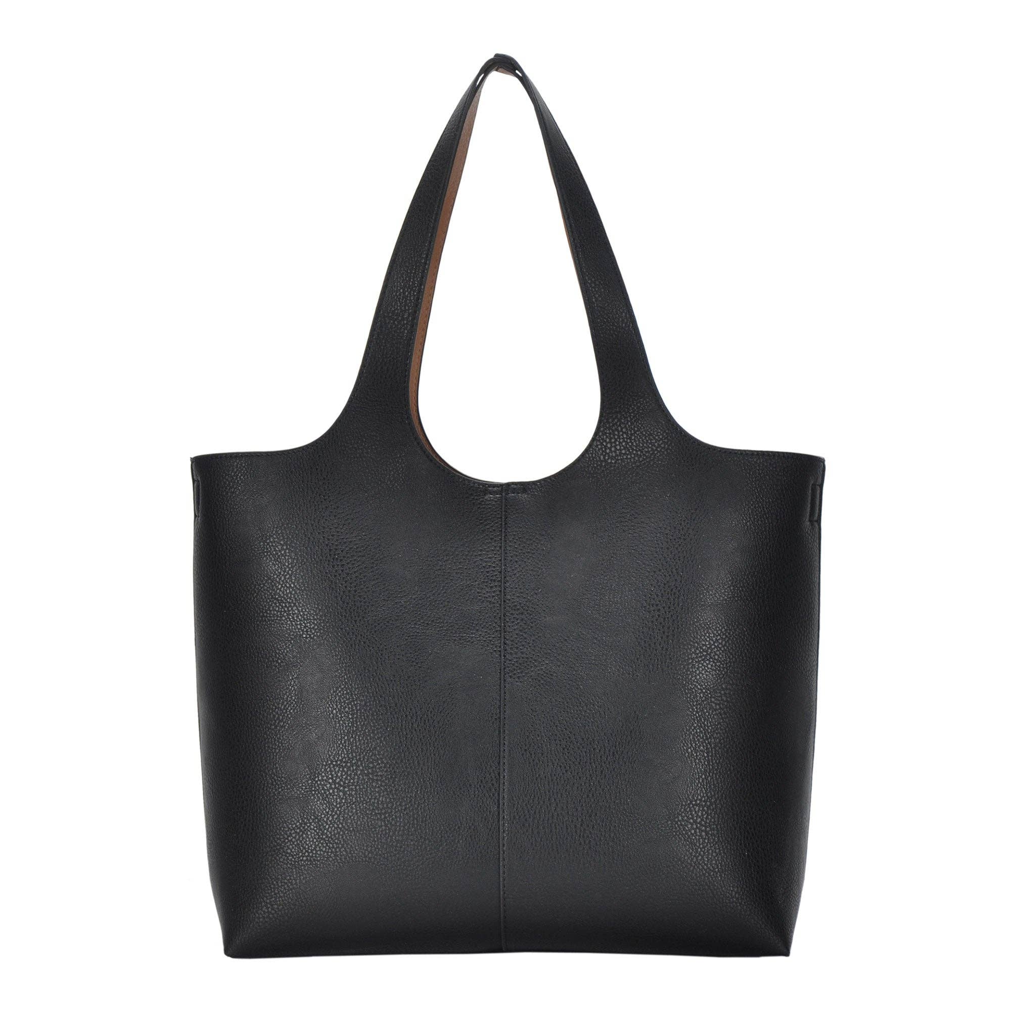 Kelsey Bag - A chic and versatile accessory that seamlessly blends fashion and functionality with a timeless design.