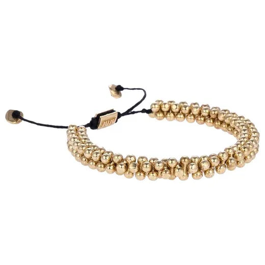 Rome Bracelet: A timeless fusion of classic charm and modern elegance.