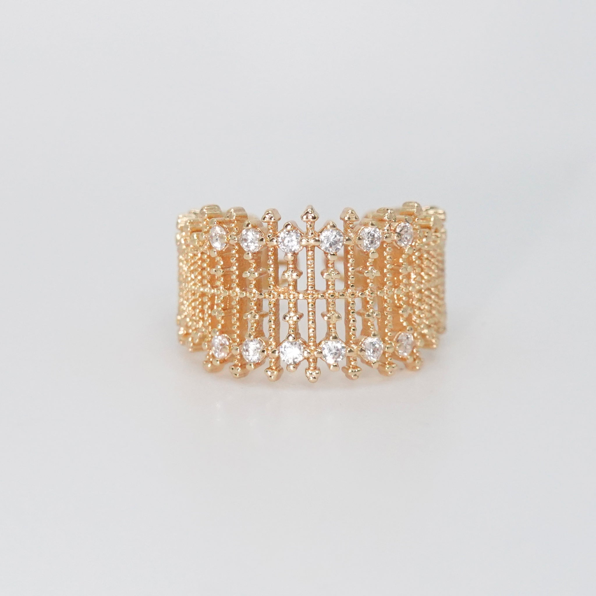 Lunita Ring - Unique design with shimmering stones.