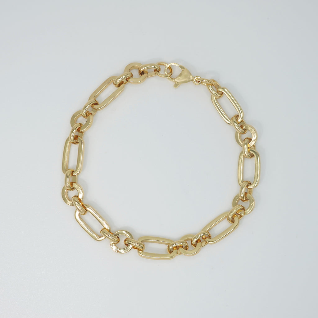 Tulip charm bracelet on a delicate chain