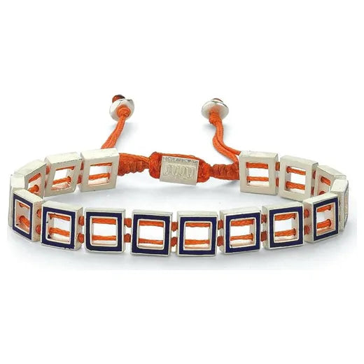 Square Bracelet: A captivating blend of bold design and subtle elegance.