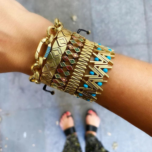 Basel Bracelet: A sleek and versatile accessory, the Basel Bracelet combines modern aesthetics with timeless elegance, elevating your style with understated sophistication.