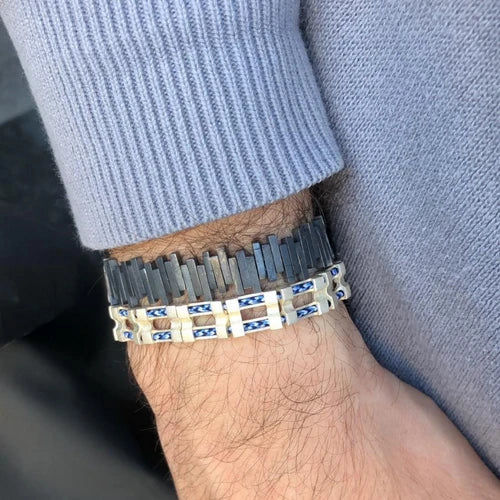 Capri Bracelet - A chic accessory inspired by the vibrant beauty of the Mediterranean.