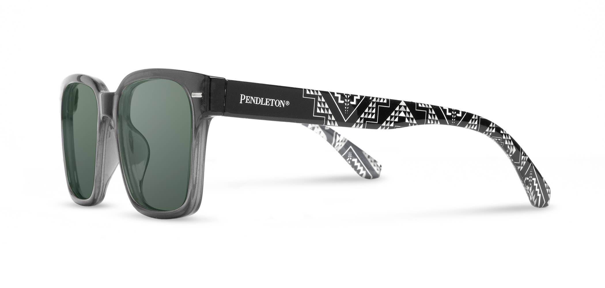 Pendleton Sunglasses Coby - Oxbow - Grey Crystal: Elegant sunglasses in grey crystal frames, epitome of refined sophistication.