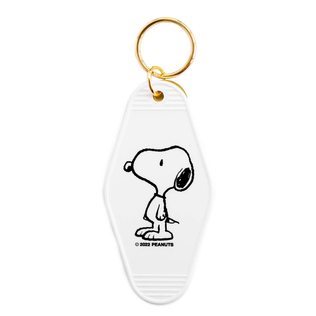 Peanuts Snoopy Classic Key Tag - A timeless key accessory featuring the iconic Snoopy character in a charming design.