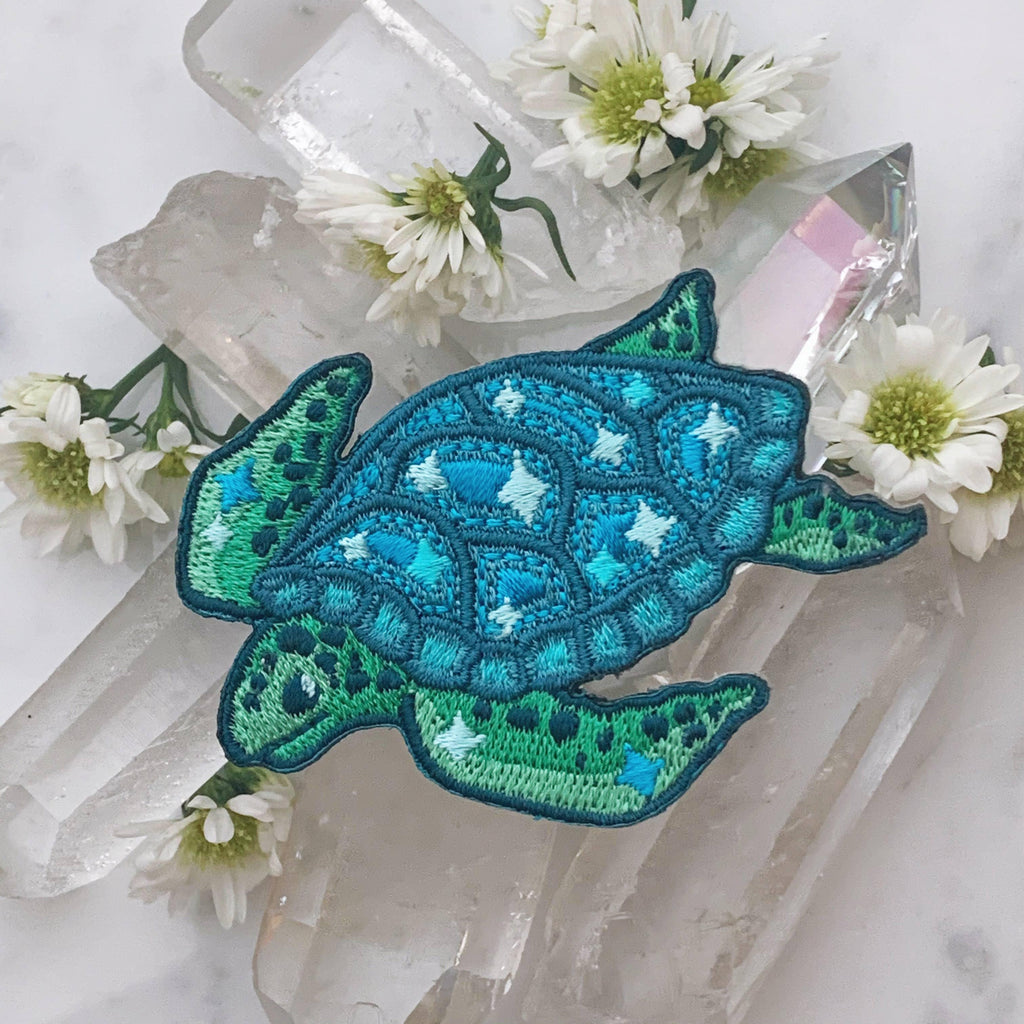 Sea Turtle Patch - Intricately designed accessory featuring a majestic sea turtle for ocean-inspired charm.
