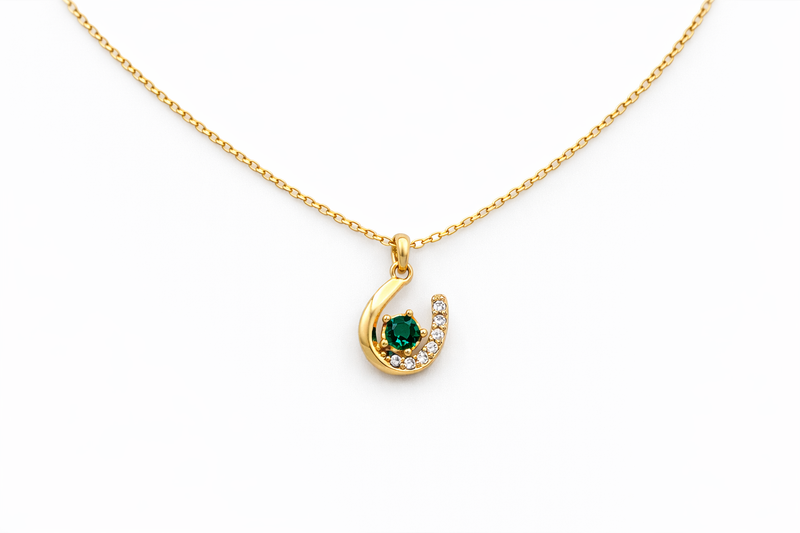 Dina Horseshoe Necklace