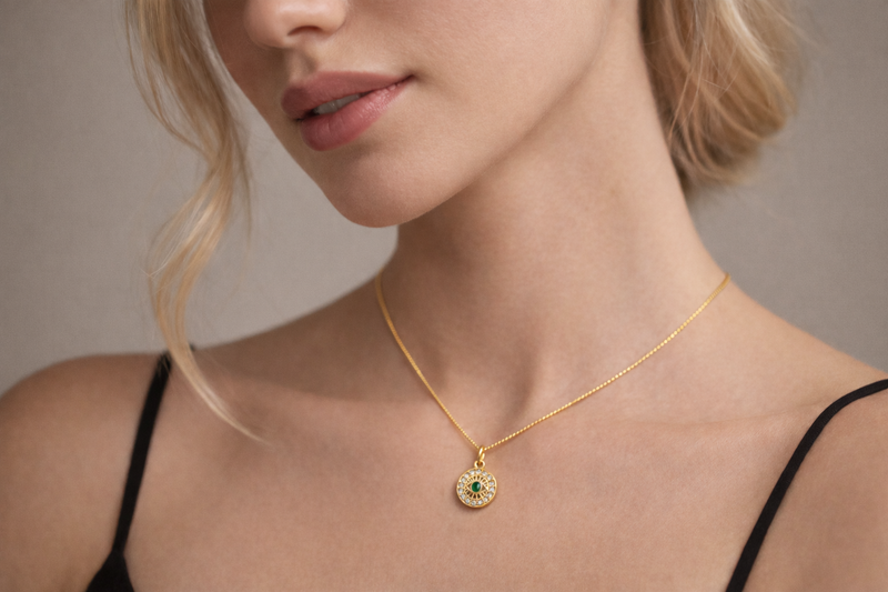 Shimmering Glance Necklace