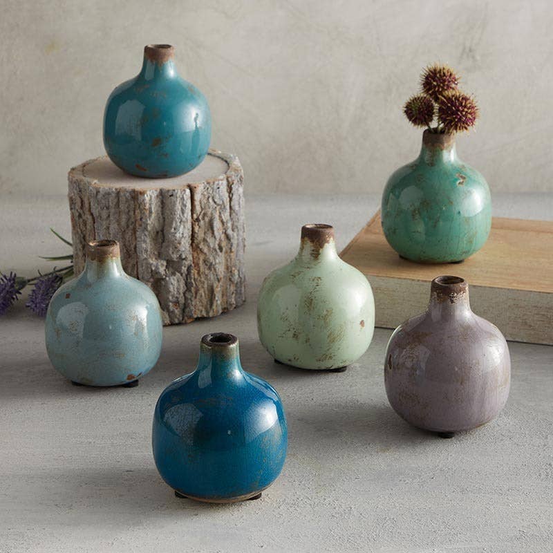 Teal Ceramic Mini Vase - Petite and vibrant home decor accent, perfect for flowers or standalone display.