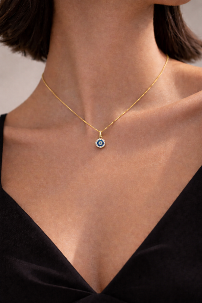 Midnight Glare Necklace