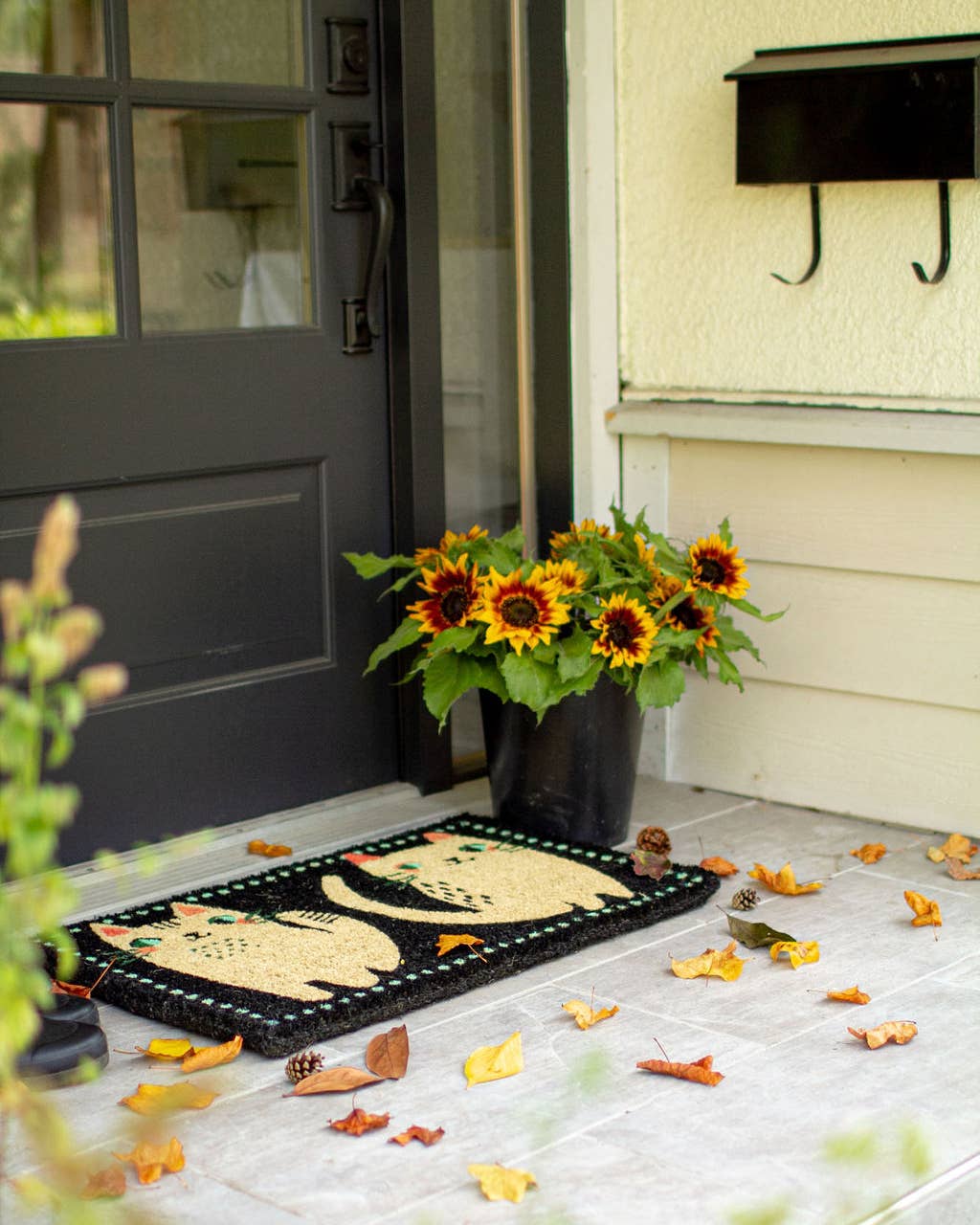Danica Studio Meow Meow Coir Doormat - Durable and charming cat design.