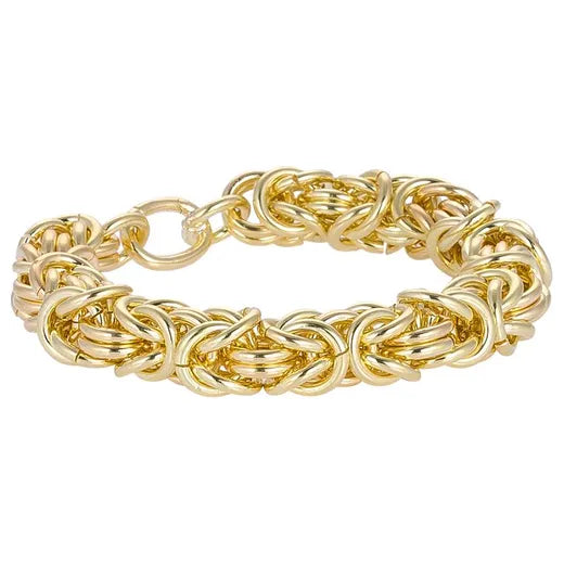 Porto Bracelet - A blend of modern design and classic charm, a statement piece for refined elegance.