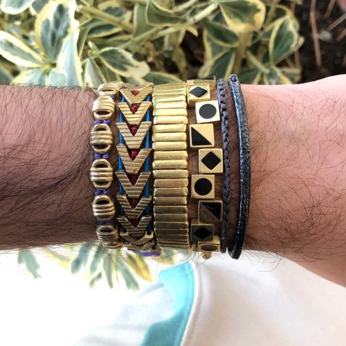 Cali Bracelet - Stylish accessory with modern design, perfect for any outfit.