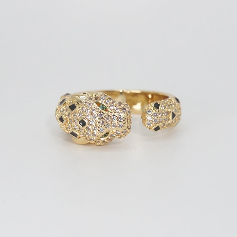 Beverly Ring - A symbol of refined beauty and grace in exquisite craftsmanship