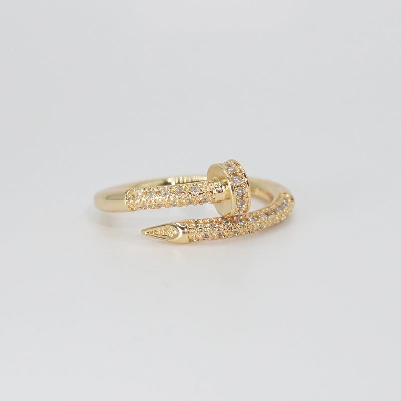 Alpine Ring - Nail-shaped fashion accessory for a bold and edgy style.