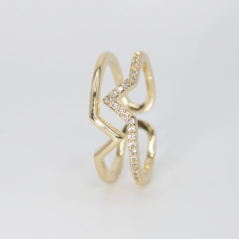 Charleville Ring - Timeless grace and contemporary allure in refined design.
