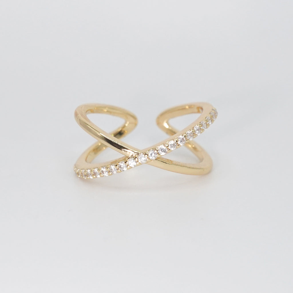 Carmelita Ring - Vintage charm and contemporary elegance in intricate detail.