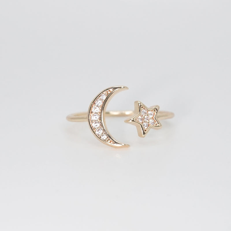 Crescent Ring - A celestial marvel with new moon and star detailing.