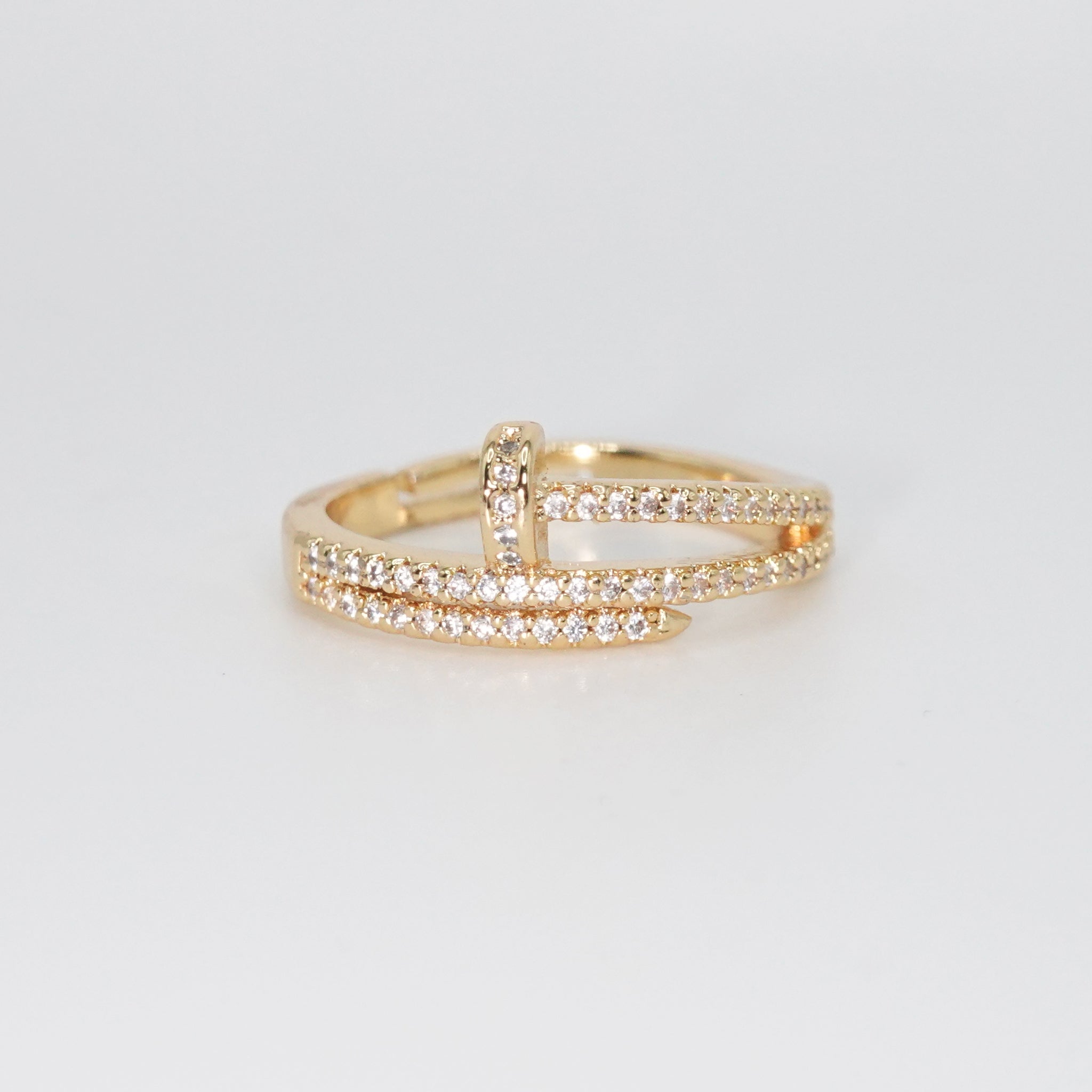 Bristol Ring - Understated luxury and contemporary charm in sleek design.