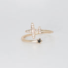 Cielo Ring - Sleek and modern, a celestial-inspired plane-shaped accessory.