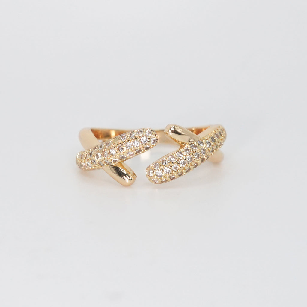 Copeland Ring - Striking fusion of modern design and timeless sophistication.