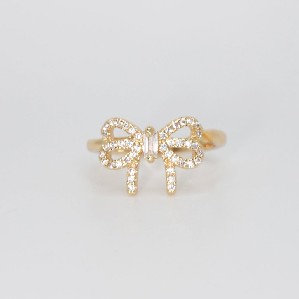 Las Flores Ring - Gift bow motif with sparkling stones.