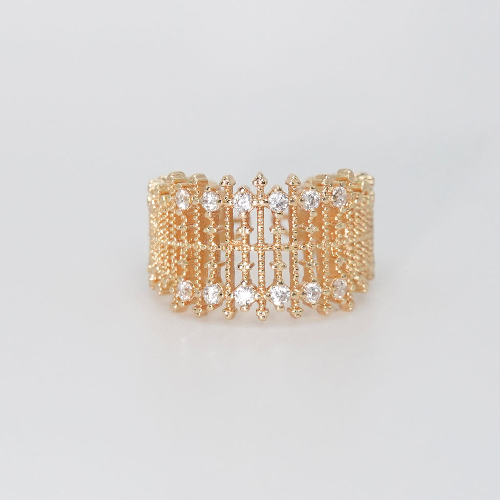 Lunita Ring - Unique design with shimmering stones.