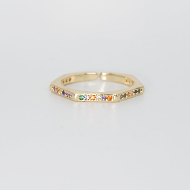 Vine Ring - Elegant and colorful accessory with slender design.