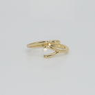 Mirada Ring: Sleek snake-shaped design, epitome of allure and sophistication.