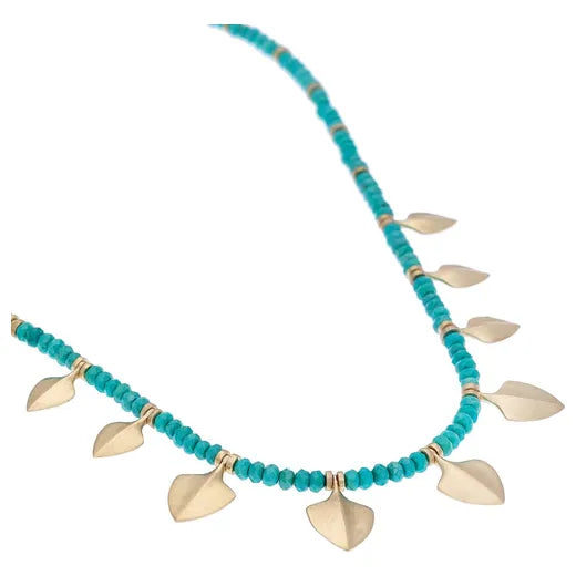Leaf Necklace - Graceful and timeless, a delicate cascade of nature-inspired elegance.