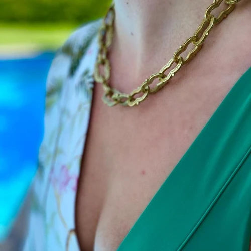 Lyon Necklace - Timeless Elegance in Every Detail