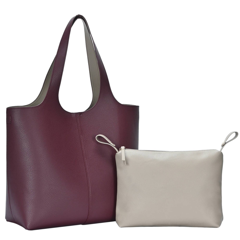 Kelsey Bag - A chic and versatile accessory that seamlessly blends fashion and functionality with a timeless design.