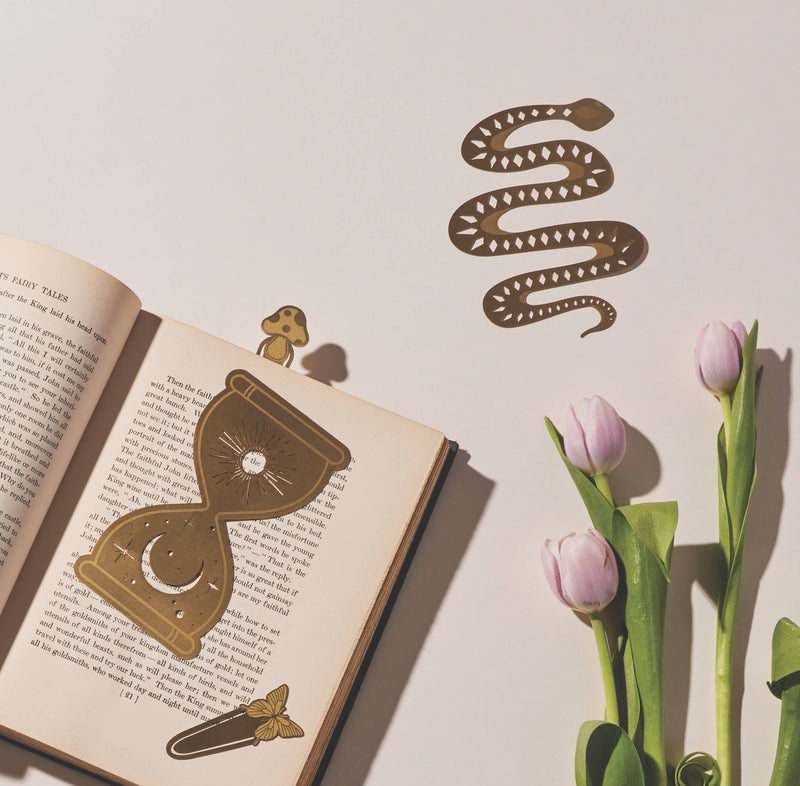 Metal Bookmark - Mister Slithers - Delightful bookmark featuring a charming snake design for a playful reading experience.