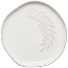 Grove Dinner Plate, 100% porcelain with flower design and beige color.