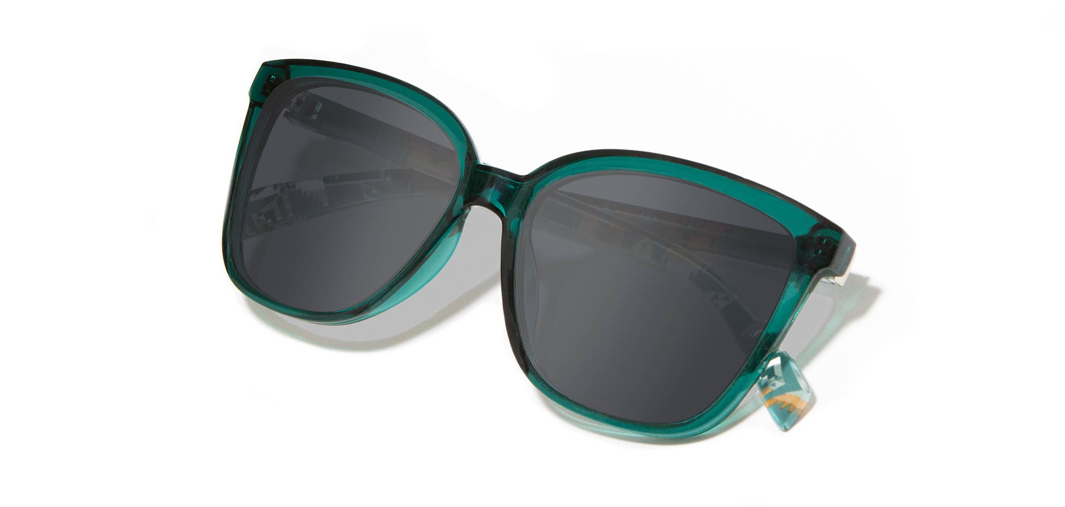 Pendleton Sunglasses Rylahn - Nehalem: Stylish sunglasses in Nehalem frames, epitome of coastal elegance.