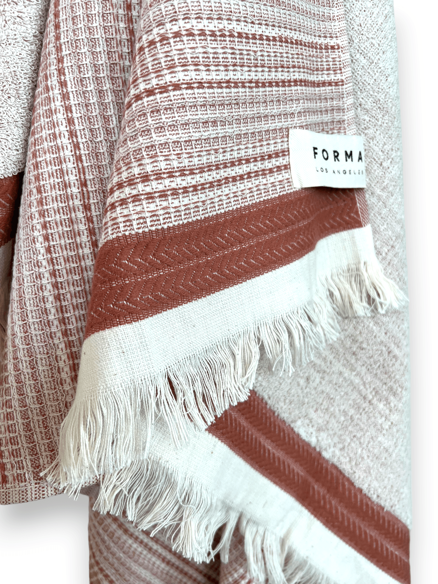 A set of Forma Towels from the Echo Collection, displaying the soft and absorbent texture of 100% Turkish cotton.