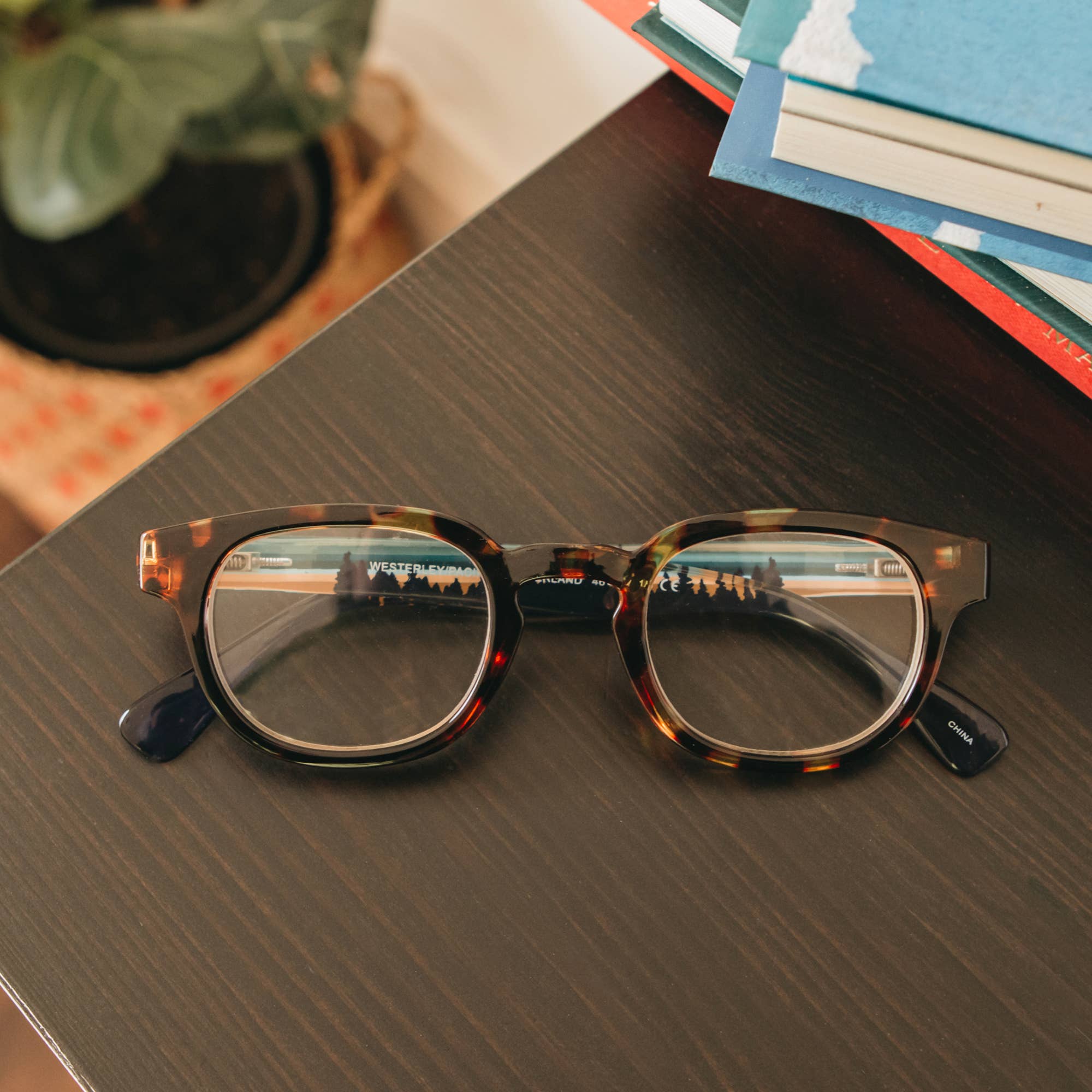 Pendleton Readers - Westerley with a tortoiseshell frame and patterned temples.