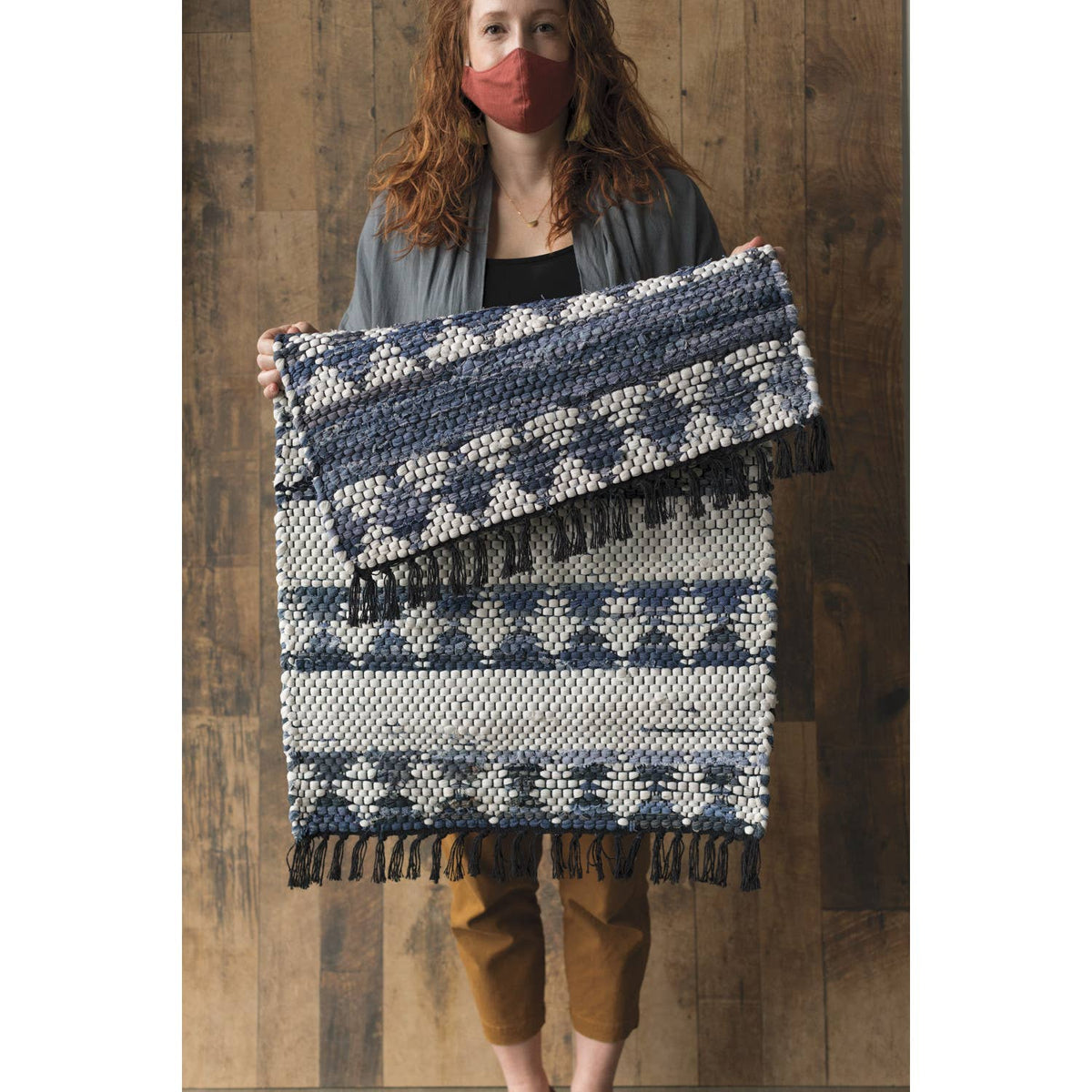 Wink Cotton Chindi Rug, handwoven with colorful pattern and soft cotton fabric.