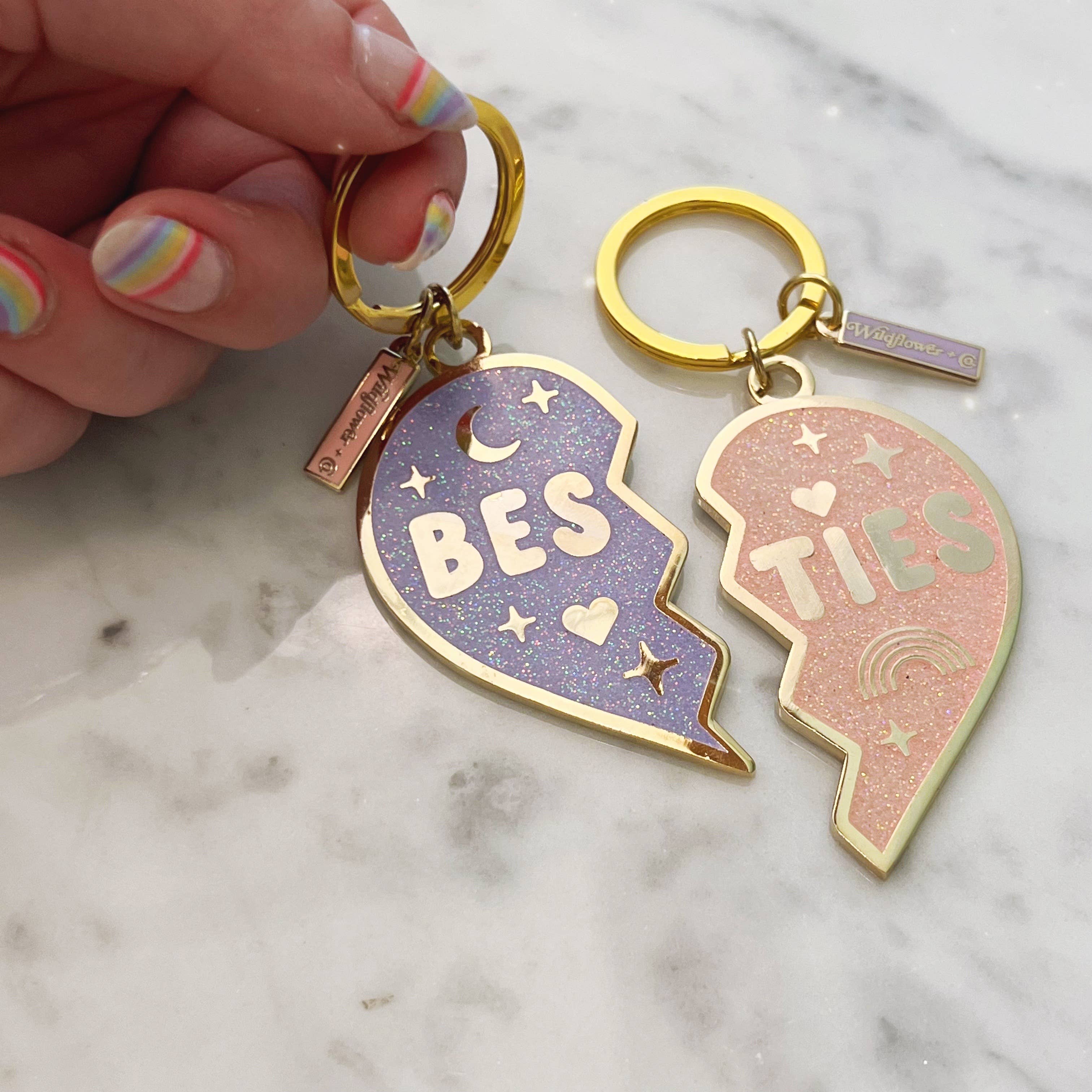 Besties Split Heart Keychain - Adorable split heart design symbolizing the bond between best friends.