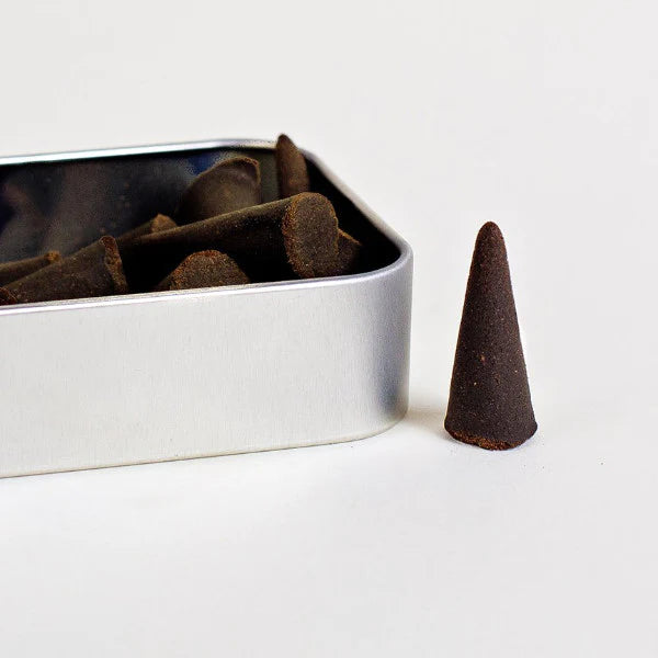 Saguaro Incense sticks handcrafted to release a unique blend of earthy, citrus, and floral notes reminiscent of the Saguaro National Park.