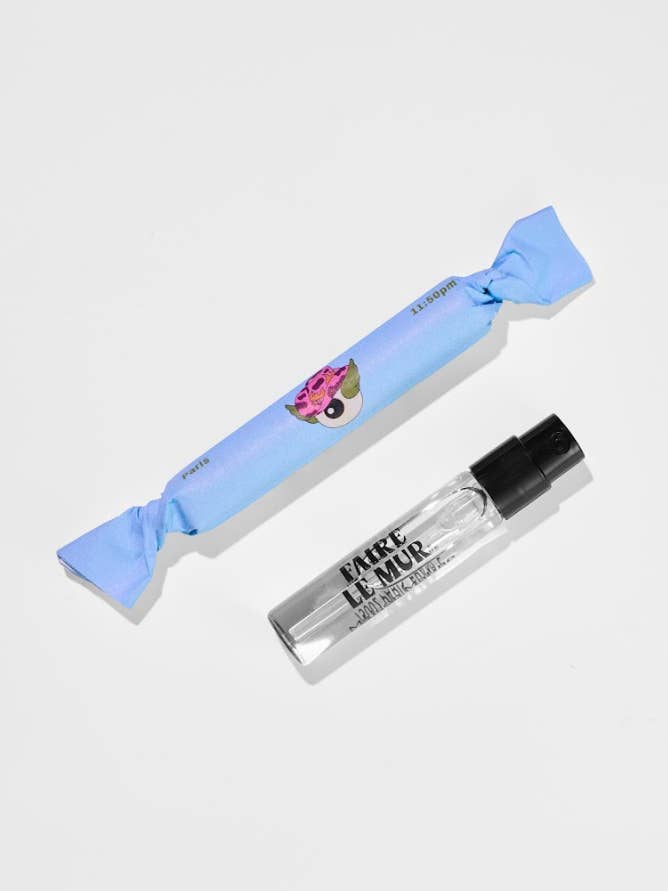 Faire Le Mur Sample_2ml - Maison Matine Night Fever