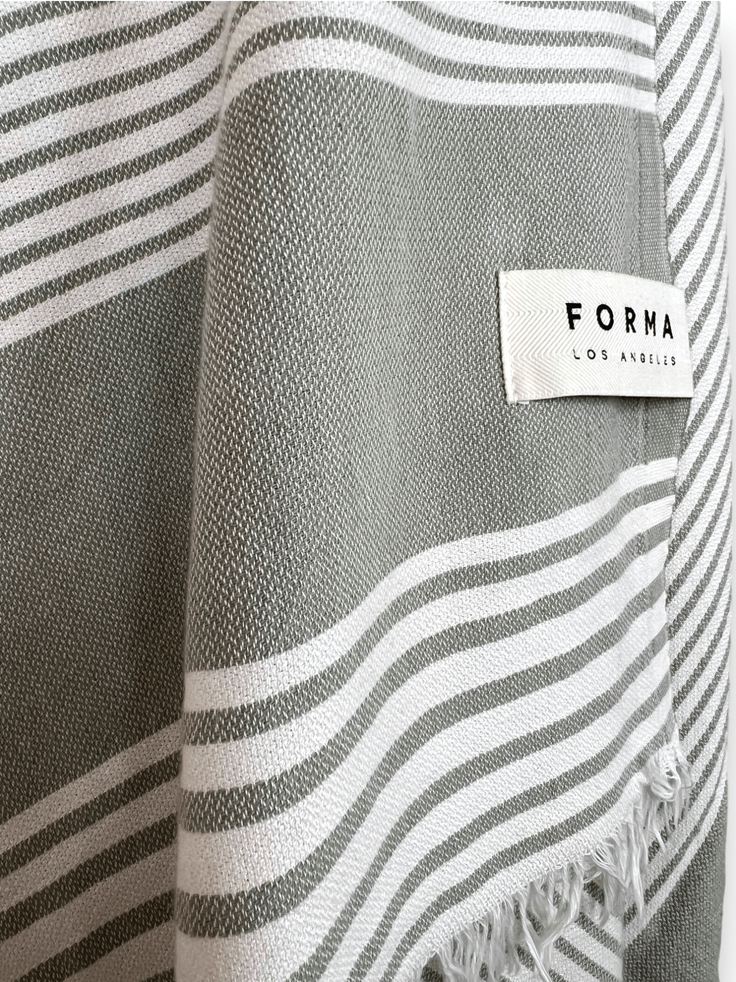 Premium Forma Towels - Palma Collection, intricately woven from 100% Turkish cotton for superior softness and absorbency.