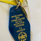 Motel Key Fob - Top Gun US Navy - A sleek key accessory inspired by the iconic film, showcasing US Navy motifs.