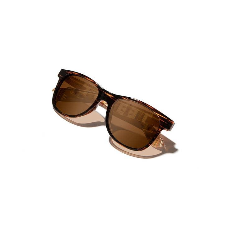 Pendleton Gabe Sunglasses - Harding pattern, a fusion of heritage and contemporary style for a sophisticated look.