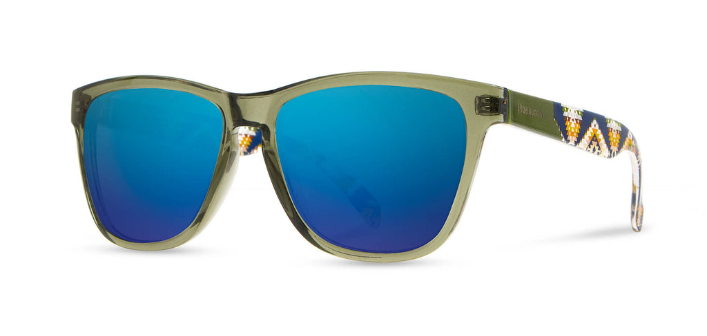 Pendleton Sunglasses Kegon - Emerald Crystal: Elegant sunglasses in Emerald Crystal frames, epitome of refined sophistication.