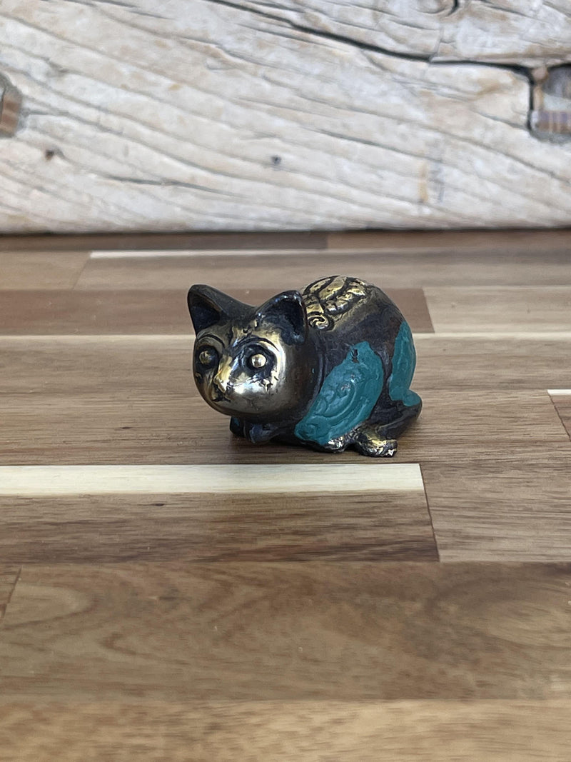 Cat Figures