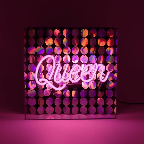 Neon Queen Light