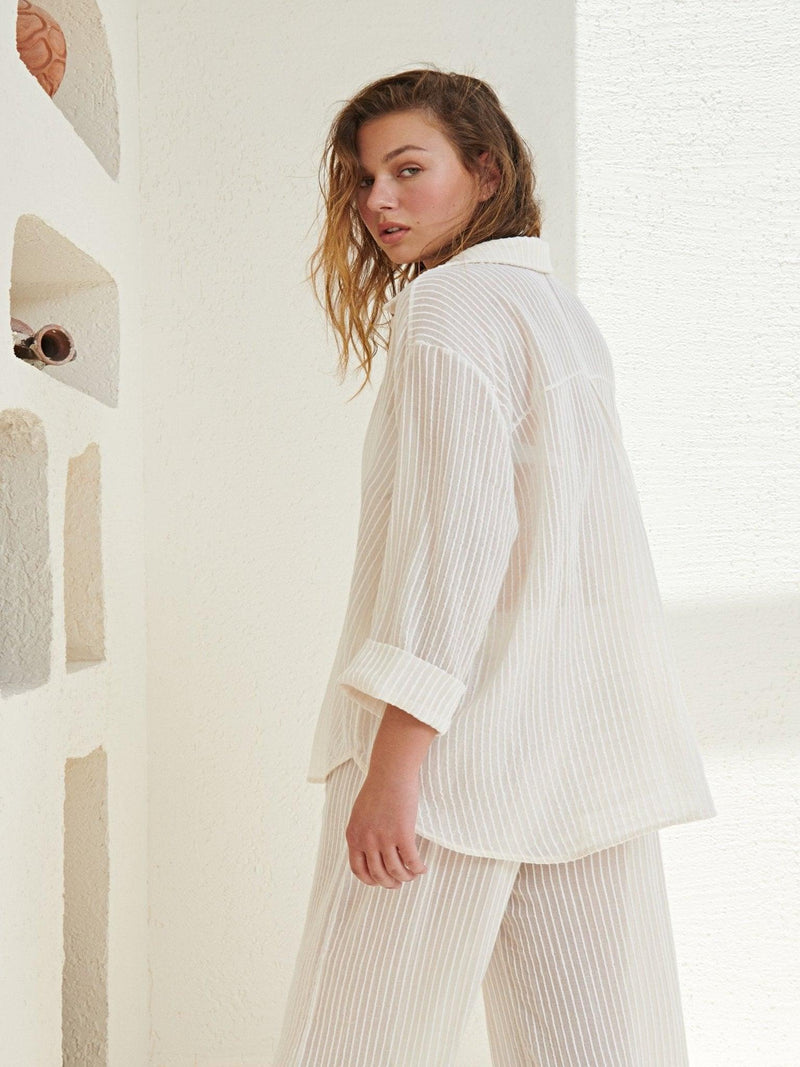 Modern Voyage Set - Burst of energy in textured cotton for body, mind, and style, with matching Voyage Pant.